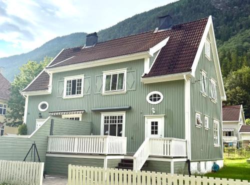 Rjukan Apartment | Tveito Allé 7B