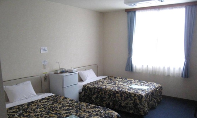 Ogaki House | Twin B Japanese and Western buffet style breakfas / Ogaki Gifu