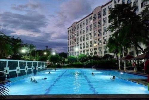 Cainta Apartment | Twins staycation by wench in Cambridge condo