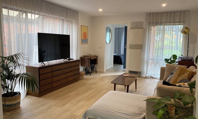 Ocean Grove House | Two bed, two bathroom retreat ready for you to enjoy!