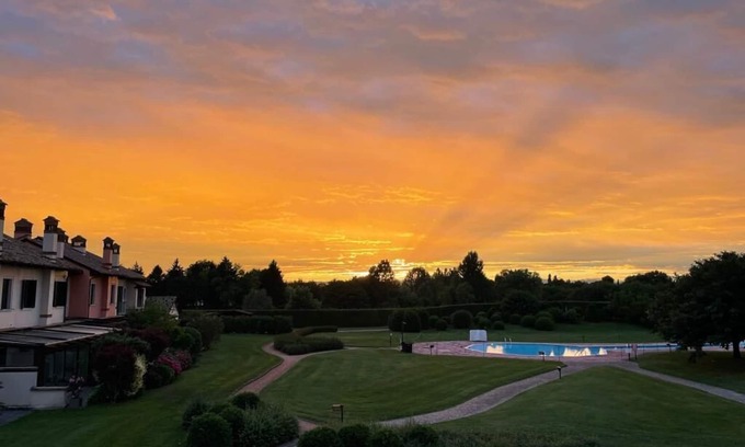 Castelrotto Apartment | Two Bedroom Apartment with Pool View