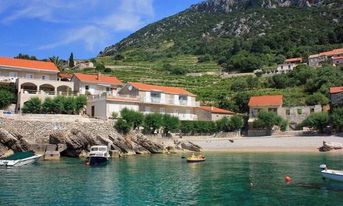 Podobuce Apartment | Two bedroom apartment near beach Podobuče, Pelješac (A-631-a)