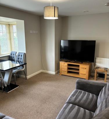 Rugby Apartment | Two Bedrooms Two Bathrooms and Private Parking Rugby
