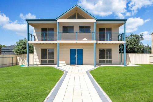 Middleton House | Two Blue Doors - All Linen Included