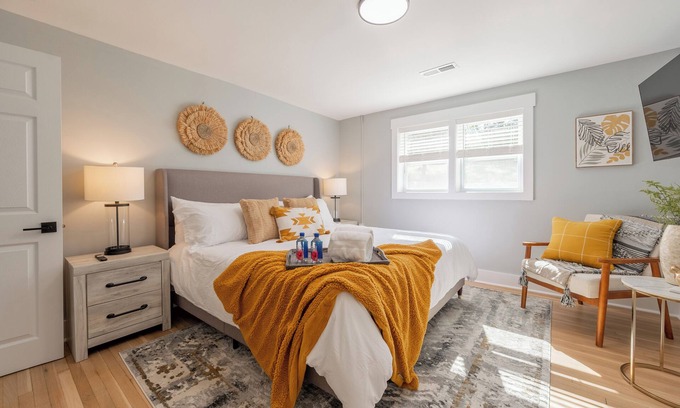 Blacksburg House | Two King Bedrooms - Blacksburg Suites