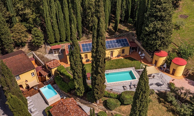 Po' Bandino Villa | TWO PRIVATE VILLAS WITH 2 HEATED SWIMMING POOLS IN LUSH PRIVATE ESTATE SLEEPS 12