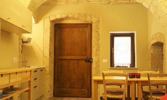 Cuglieri Apartment | Two-room apartment in a 700 house a few km from the sea convenient to all services