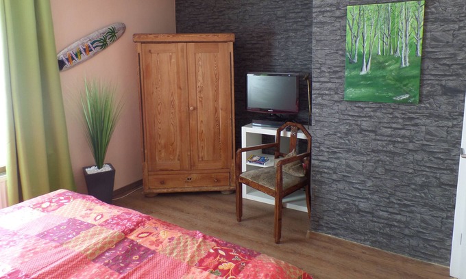 Heisingen Apartment | two rooms near Krupp Villa Hügel, Lake Baldeney, Unesco - Zollverein