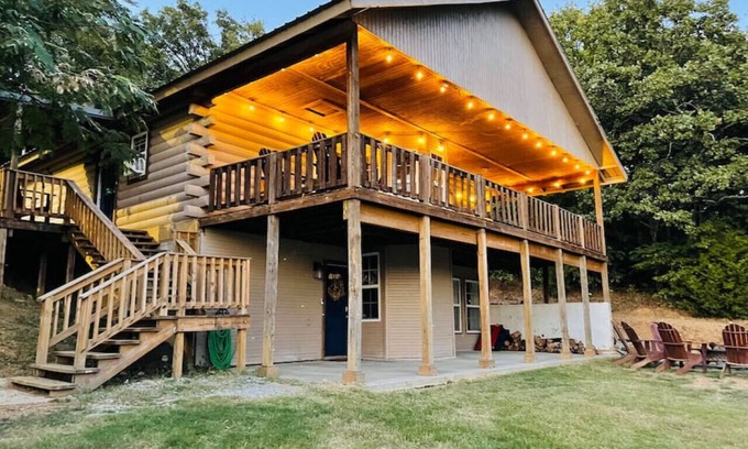 Eufaula Cabin | Two Story Cabin Near Lake Eufaula