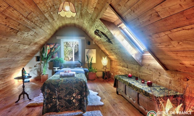 Botsorhel House | Ty ar dreuz, domain of Lesleac'h