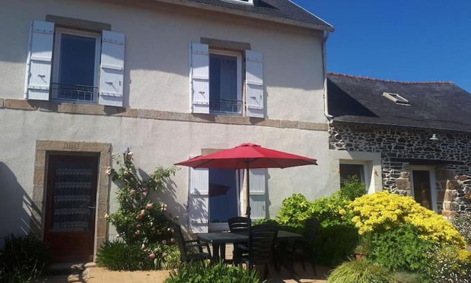 Pont-de-Buis-les-Quimerch House | Ty Braz