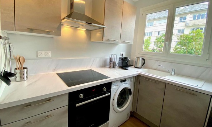 Centre Ancien Apartment | Tyl YourHostHelper