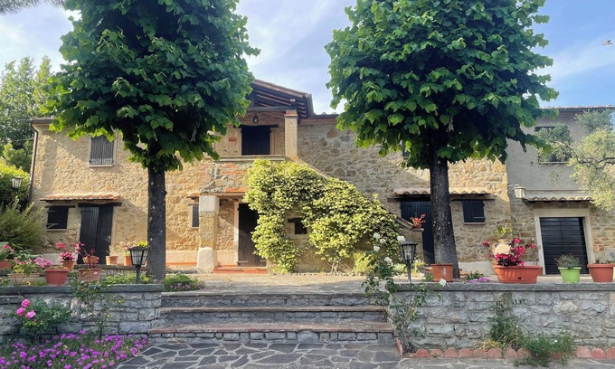 Passignano sul Trasimeno House | Typical stone cottage with large garden and private parking space
