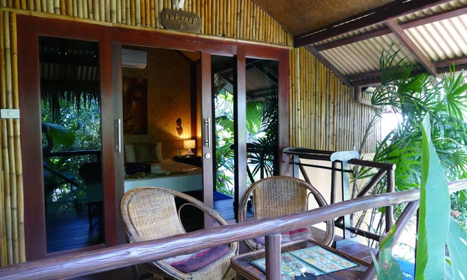 Lamai House | Typical Bamboo Bungalow in Tropical Garden Zen, pool, 5 min from the beach