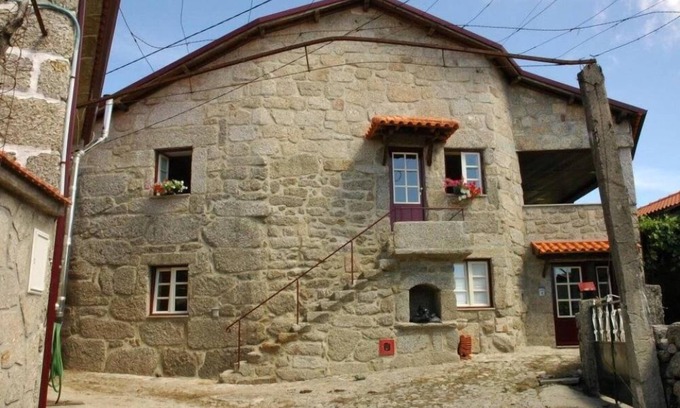 Bouro Cottage | Typical Country House