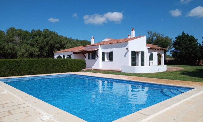 Ciudadela Cottage | Typical Menorcan house next to virgin coves