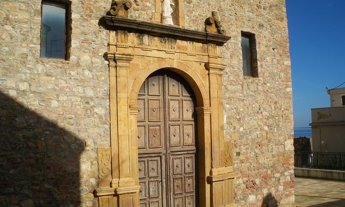 Caronia House | Typical Sicilian house in a quiet village near Cefalù
