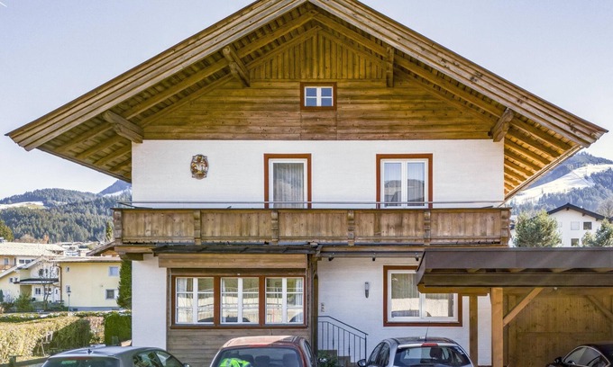 Kitzbuehel Ski Chalet | Tyrolean house in Kirchberg with charm
