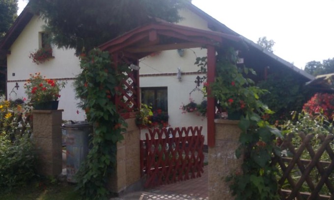 Jablonne v Podjestedi House | U Tří Koček