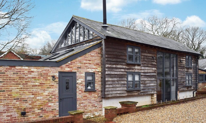 Scaynes Hill Cottage | UK46591 - Polecat Barn