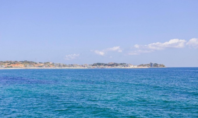 Uljin House | Uljin Haetteuneunjip Pension