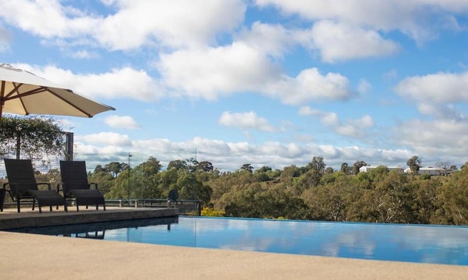 Axedale House | Ultimate Country escape