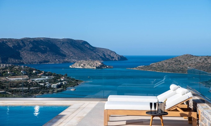 Elounda Villa | Ultimate Hideaway with Spectacular Vistas