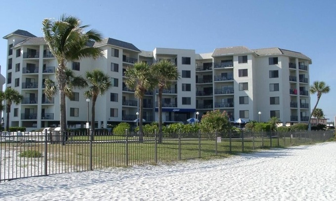 St. Pete Beach Condo | Ultimate St Pete Beach Front Rental Condo #101 * ASK about our $PECIAL$ *
