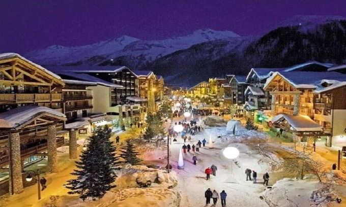 Le Cret Ski Chalet | ULTRA-LUXURY SAVOYARD SKI CHALET IN VAL D'ISERE