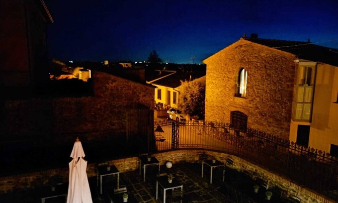 Vinci Bed & Breakfast | Ultroneo locanda di collina