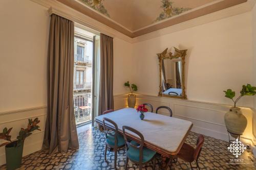 Borgo-Sanzio Apartment | Umberto Charming Home - Elegante dimora in centro