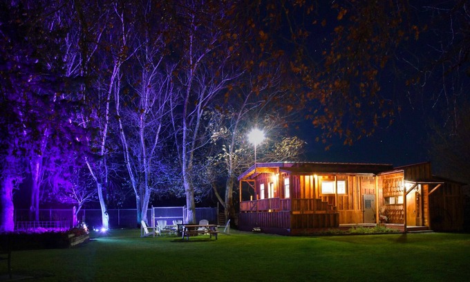 Milton-Freewater Cabin | Unique Cabin Oasis: Fully-Gated, Pet-Friendly, King Bed