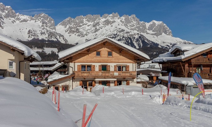 Ellmau Ski Chalet | Unique chalet in the center of Ellmau, 100 m from skililft