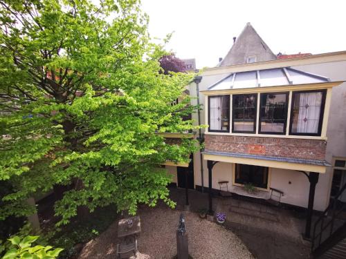 Alkmaar House | Unique Courtyard House with Sauna in Alkmaar city center