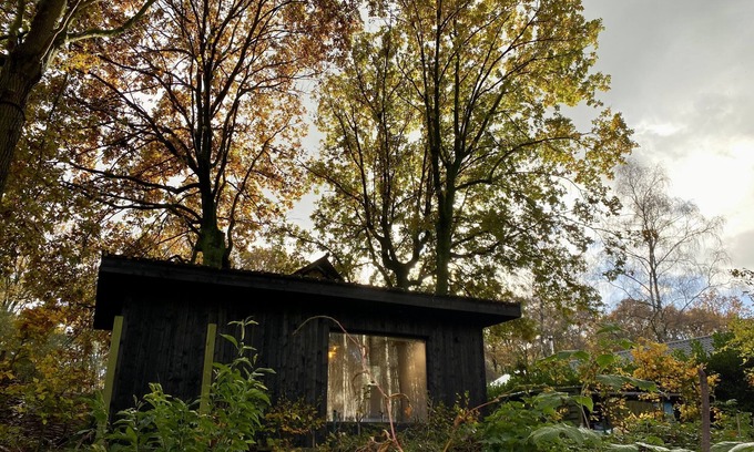 Wingene Cabin | Unique eco-lodge in the woods near Bruges, Ghent and the beach.