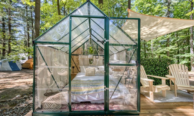 Les Collines-de-l'Outaouais Regional County Municipality Cabin | Unique Glamping experience 25 min from Ottawa!