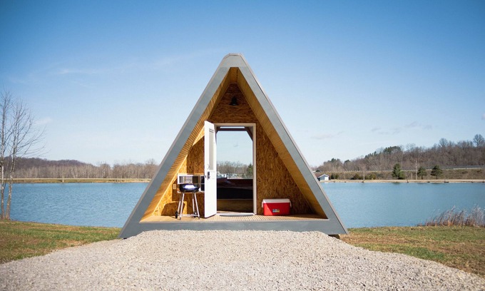 Kipling RV Rental | Unique Glamping in Cambridge: Lakeside Cabin #12