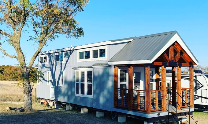 Hutto Other | Uniques Farm Stay in a Tiny House