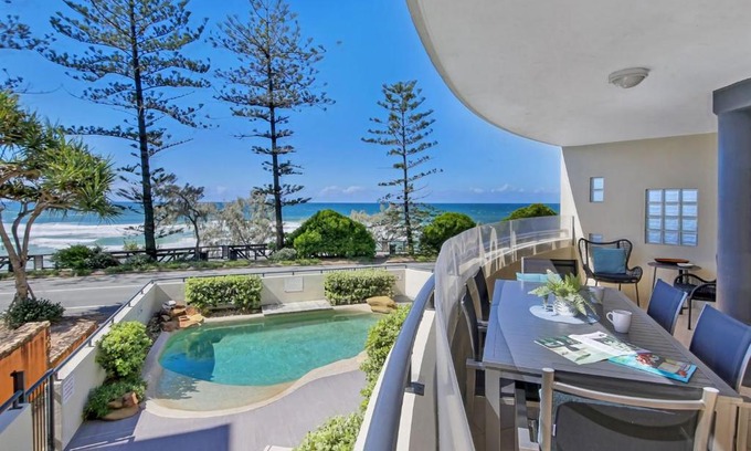 Coolum Beach Apartment | Unit 2 The Rocks
