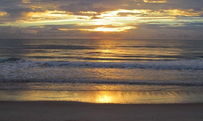 Ocean Grove Terrace House | Unit 4 Oceanside 2Bd 1Ba Condo In Ormond-By-The-Sea w/Large Private Beach Deck