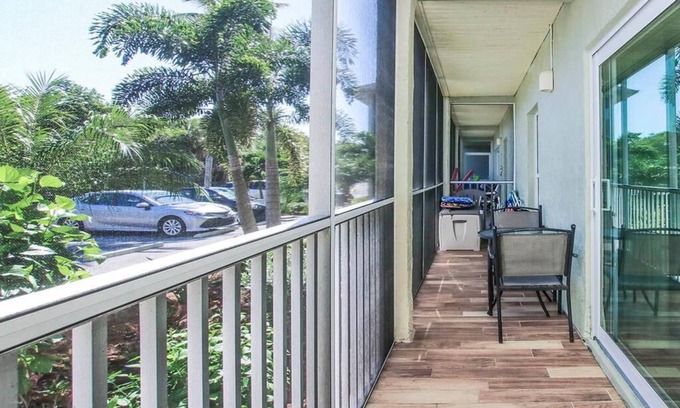 Sanibel Condo | Unit #9 In Building #2 Downstairs