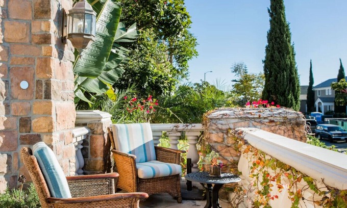 Laguna Beach Condo | Unparalleled Villa Condo in an Enchanting Village