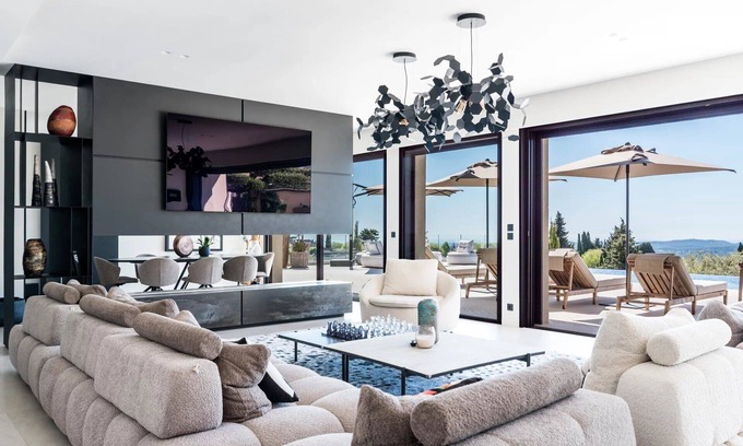 Chateauneuf-Grasse House | Unrivaled Modern Architect Luxury Villa. Just Moments from Cannes