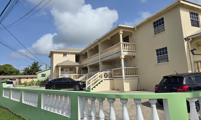 Piligrim Road Apartment | Unwind in our cozy, furnished AC 2 -bedroom unit perfect for short getaways.