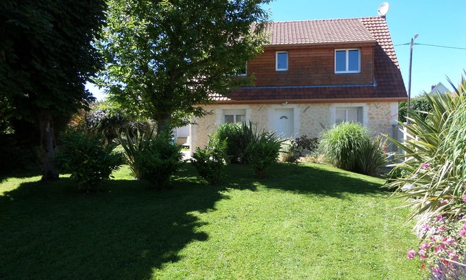 Saint-Leonard House | Unwind in Saint-Léonard – between sea and countryside, pure holiday bliss!