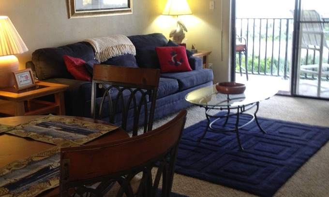 Ormond-by-the-Sea Condo | Updated 2br/2bath Ocean Front condo with garage