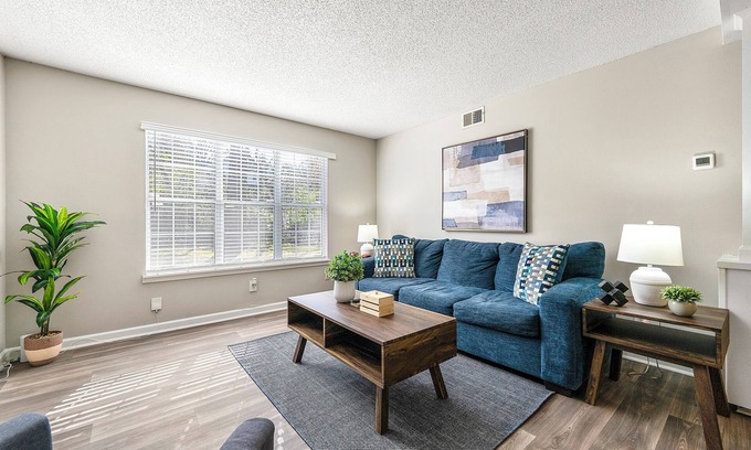 Buckhead Apartment | Upper Westside Atlanta 2BR apartment with king beds, full kitchen, fast Wi-Fi, and free parking — close to dining, shopping, and MARTA.