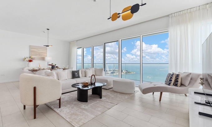 Dubai Marina Apartment | Upscale Apt w/Open Sea and Bluewaters Vws in JBR