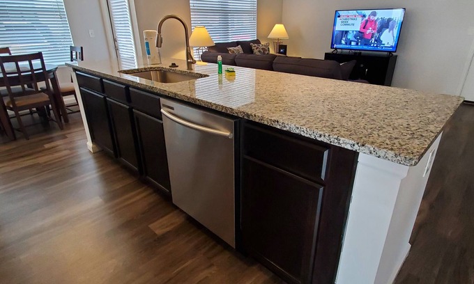 Columbus Apartment | Upscale & Fully Furnished