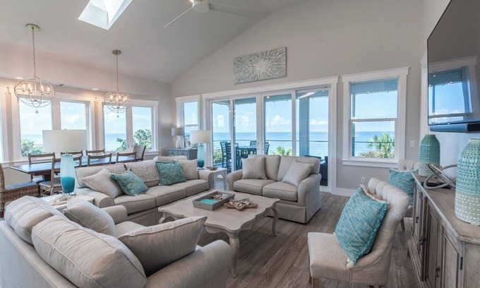 Port St. Joe House | UPSCALE HOME/GULF FRONT/ELEVATOR/STATE PARK VIEWS!